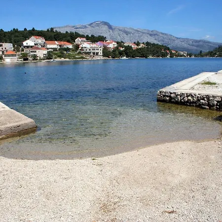 With Parking Space Lumbarda, Korcula - 18037 شقة لومباردا