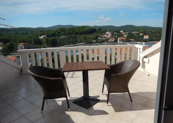 With Parking Space Lumbarda, Korcula - 18037 * לומבארדה