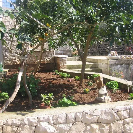 With Parking Space Lumbarda, Korcula - 18037 Lejlighed