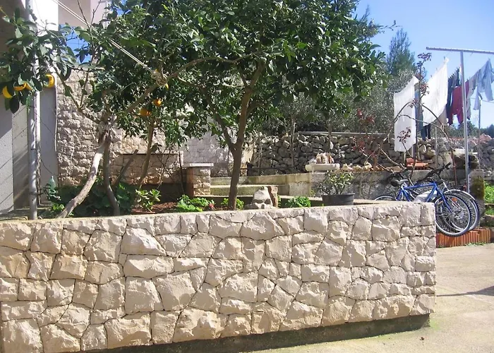 With Parking Space Lumbarda, Korcula - 18037 *