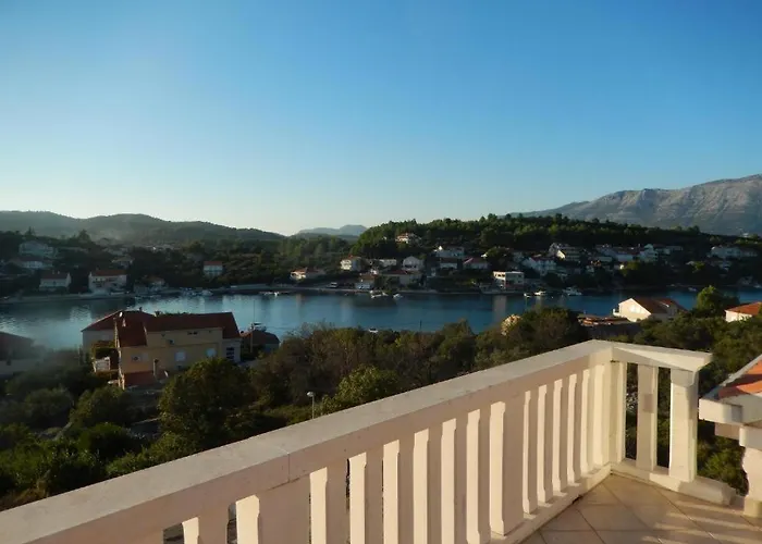 Apartament With Parking Space Lumbarda, Korcula - 18037
